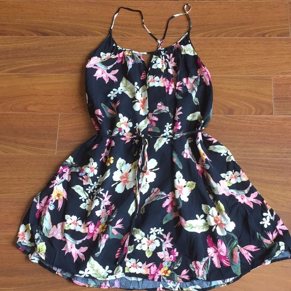 Forever 21 Dresses & Skirts - Forever 21 Plus Floral Belted Dress